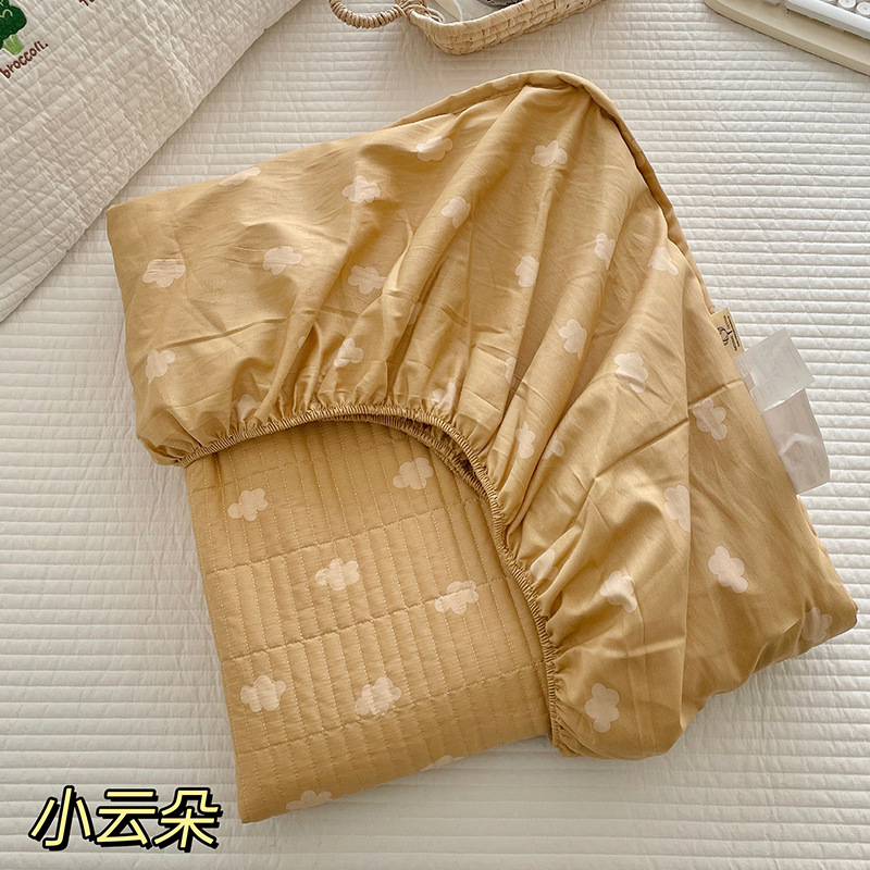 Ins Korean Style Pure Cotton Cartoon Printed Quilted Bed Sheet Girl Heart Simmons Mattress Protector Quilted Thickeneded