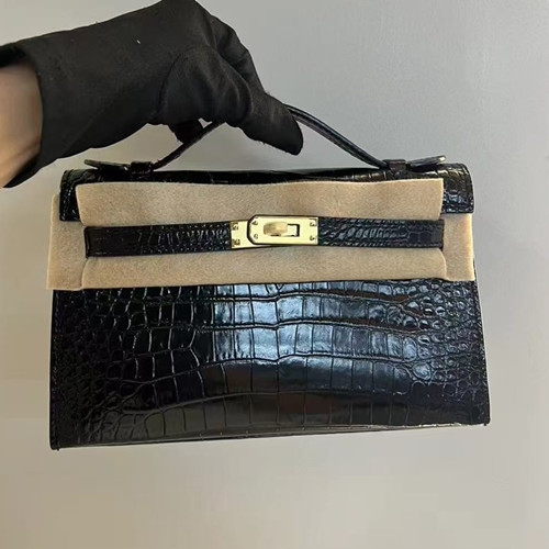 Cross-Border Hot Selling Fashionable Crocodile Leather First Generation Kelly Bag European and American Versatile Genuine Leather Handbag Crocodile Belly Shoulder Bag Cross-Border Hot Selling Fashionable Crocodile Leather First Generation Kelly Bag European and American Versatile Genuine Leather Handbag Crocodile Belly Shoulder Bag