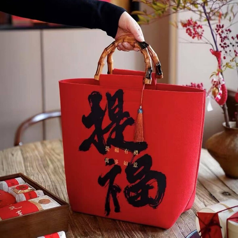 Fashionable and Simple Felt Bag Handbag with Printed Logo, Holiday Gift Bag, Large Capacity Portable Shopping Tote Bag