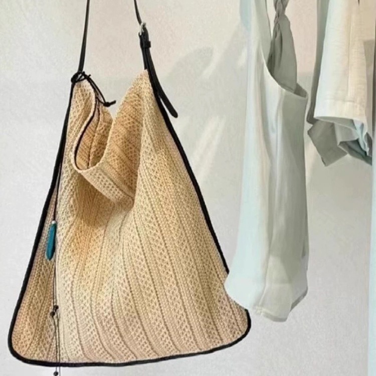 Casual versatile mesh shoulder crossbody knitted bag, Japanese and Korean new women's bag trend_voghion.com