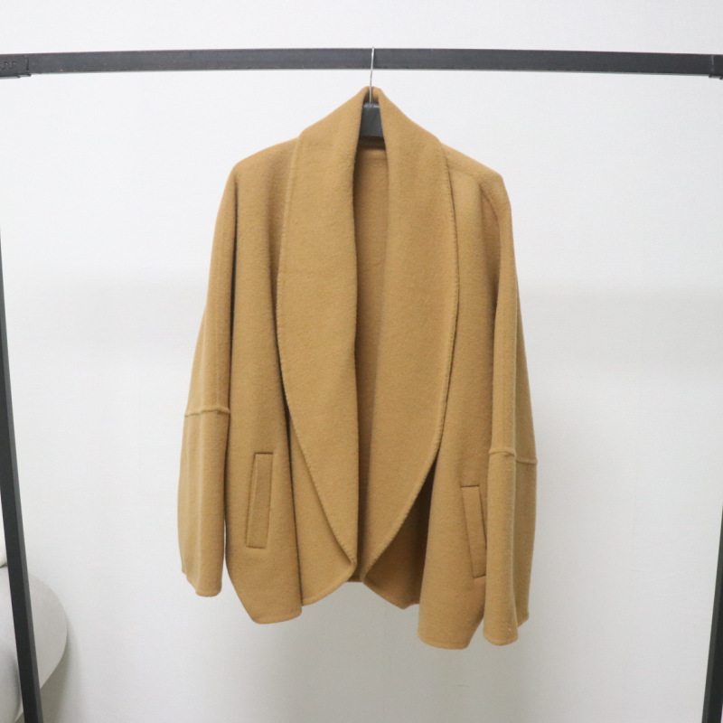 Camel-colored high-quality stylish wool coat with a three-dimensional silhouette, short double-sided woolen cape coat for women, autumn and winter Camel-colored high-quality stylish wool coat with a three-dimensional silhouette, short double-sided woolen cape coat for women, autumn and winter