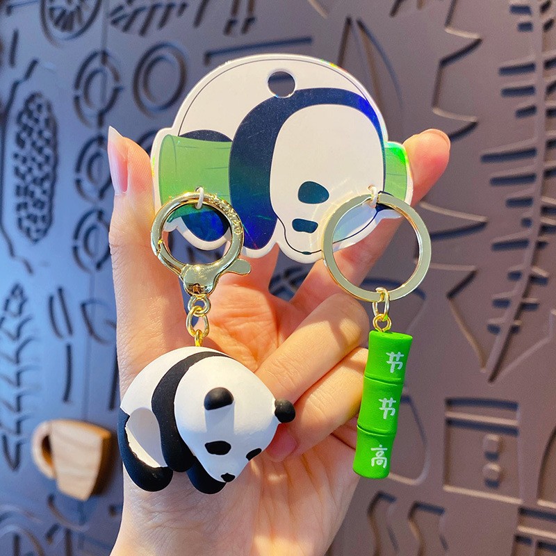 Оригинальная пара пар пары-панды висят бамбук