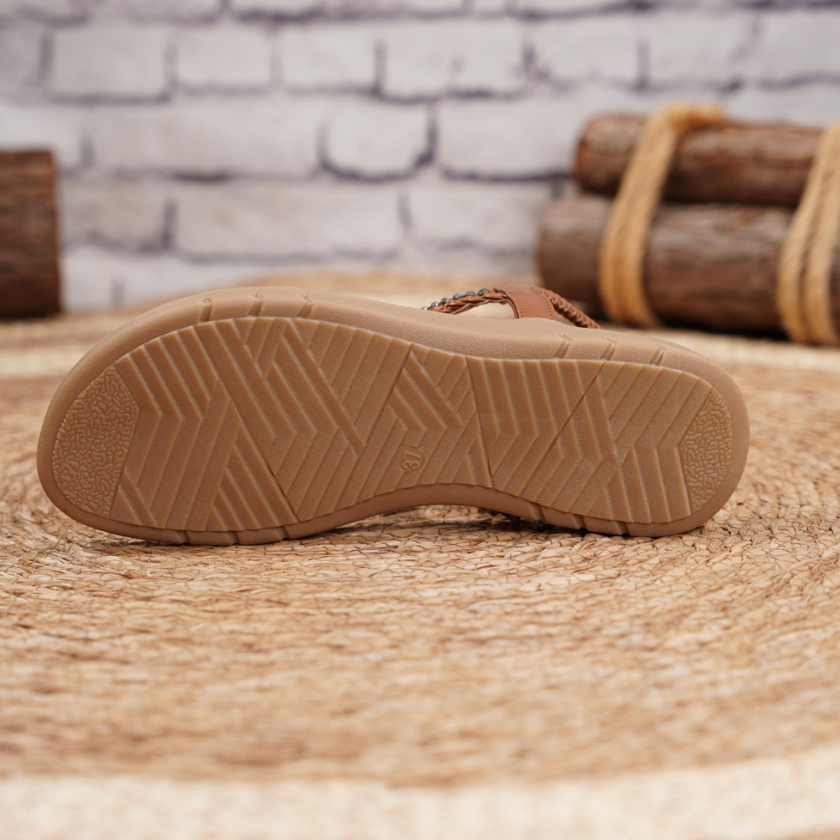 Sommer 2026: Lässige, flache Strandschuhe in großen Größen – modische Strass-Sandalen im Boho-Stil für Damen_voghion.com