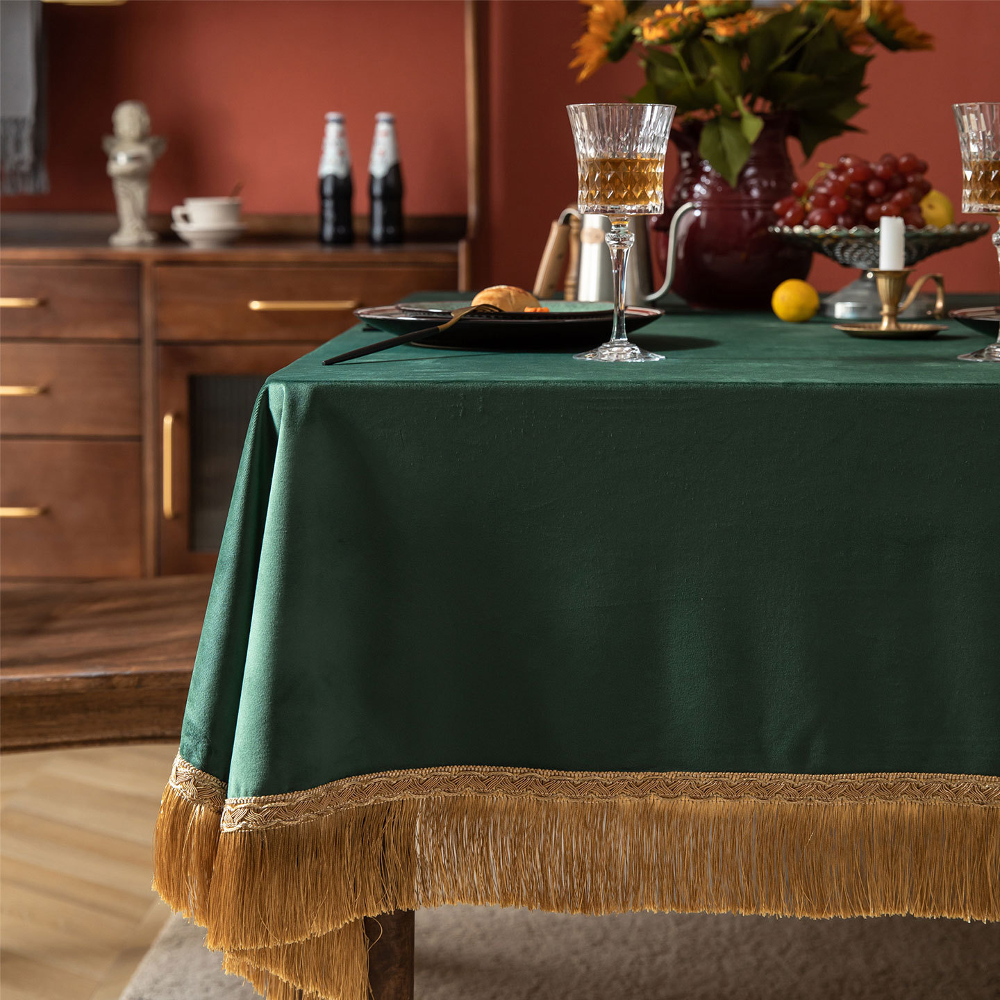 Cross-Border Rectangular Tablecloth for Home Use, Black Velvet with Gold Trim, Light Luxury, High-End Feel, Round Dark Green Tablecloth