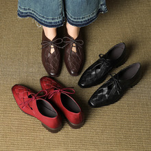 Ӣ���L����ƽ��ϵ��СƤЬŮ2025�¿���Ƥ���^��چ�Ьͨ�ژ���Ь