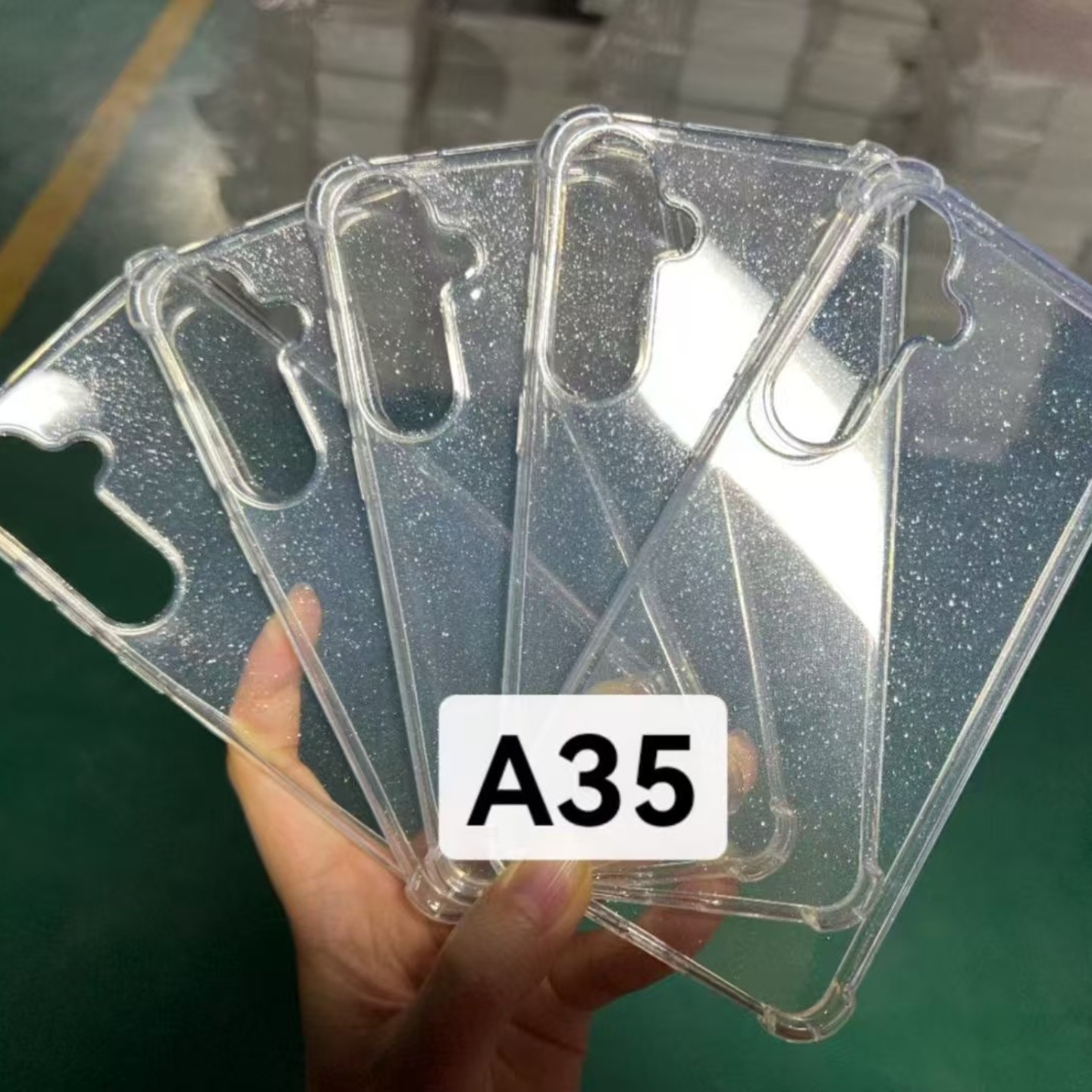 适用于三星型号A35四角防摔透明TPU点纹星星银色闪粉手机壳保护套