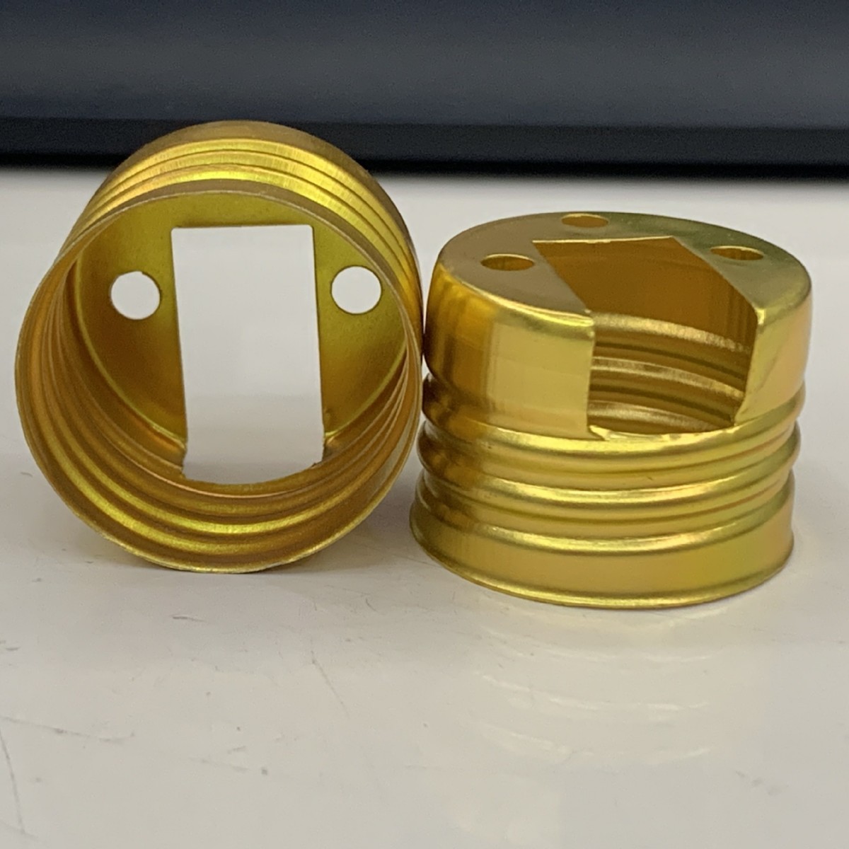 Anillo de lámpara de tornillo de aluminio amarillo portalámparas de tres orificios accesorios de portalámparas accesorios de bombilla portalámparas al por mayor