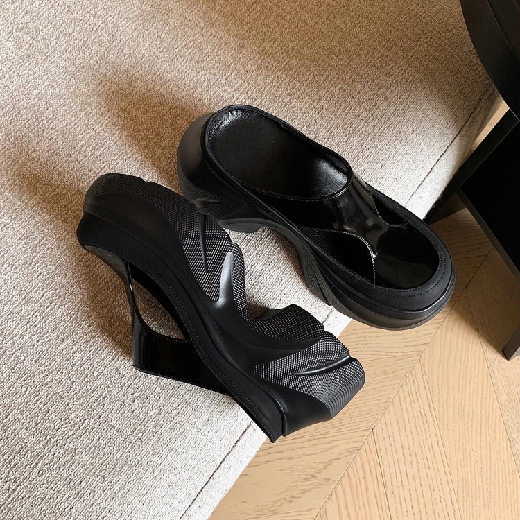 Dép sandal nữ da thật họa tiết da báo đế xuồng cao gót 9 cm — Trang chủ, màu đen, bạc chi tiết 98
