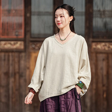 设计感小众款原创布衣衬衫女上衣新款春宽松V领慵懒蝙蝠袖套头T恤