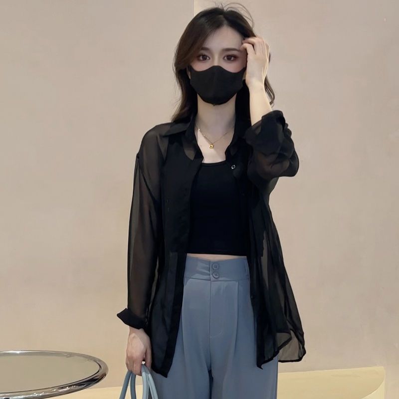 검은색