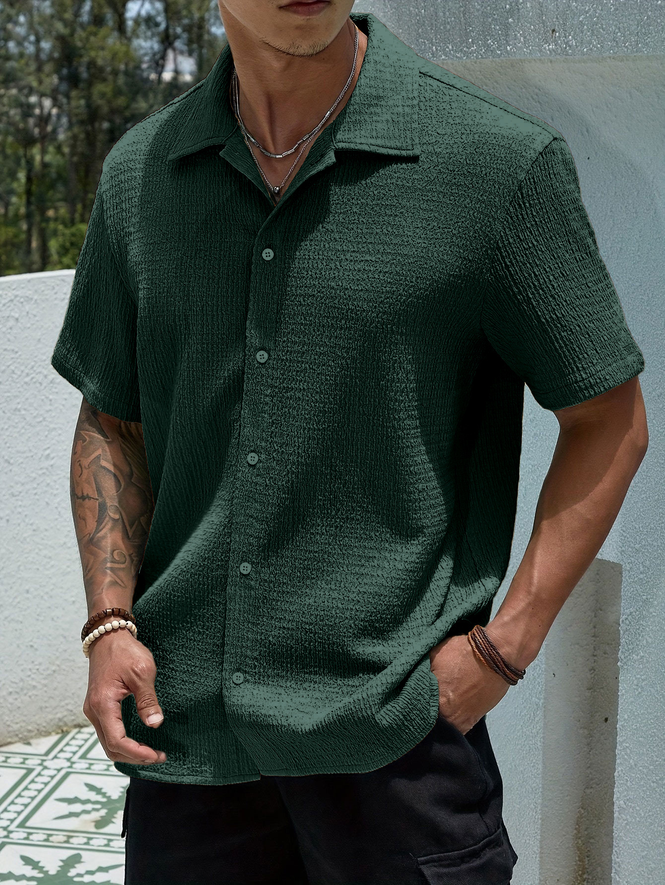 Solid Color Pattern Summer Season Wholesale Men's Polyester Simple Style Solid Color Short Sleeve Men's Shirts