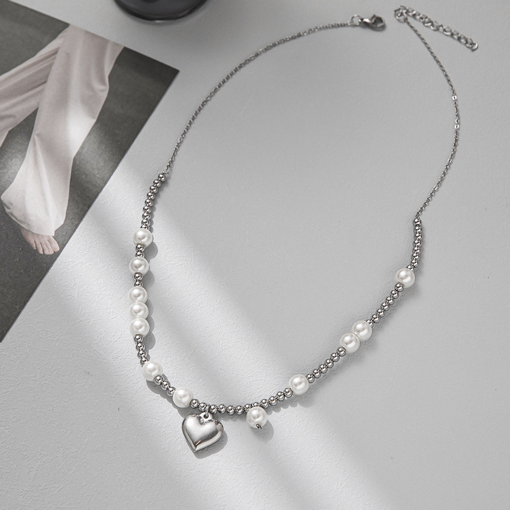Original Design Heart Shape Imitation Pearl Titanium Steel Beaded Pendant Necklace 1 Piece