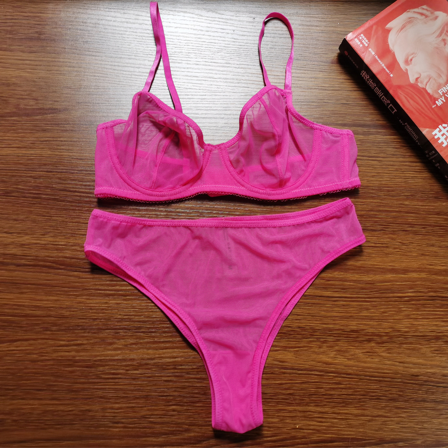 Nouvel ensemble de soutien-gorge sexy perspective, lingerie amusante pour femmes, soutien-gorge ultra-fin, porte-jarretelles, ensemble trois pièces_voghion.com