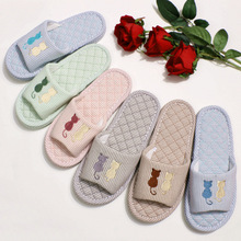 韩版三层加厚布艺拖鞋居家室内地板拖鞋条纹刺绣情侣猫