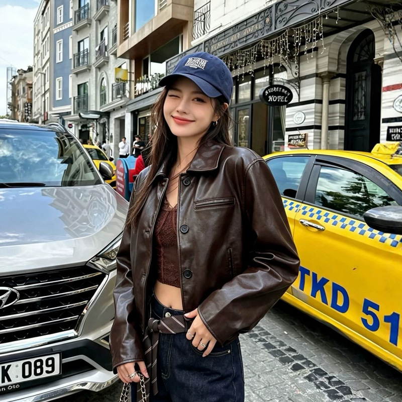 【Leather Jacket】Oil-waxed sheepskin lapel jacket for petite women, genuine leather jacket from Haining, short twisted jacket