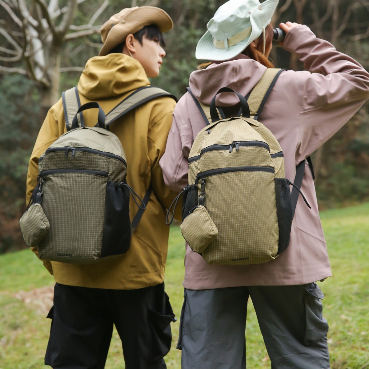 Sports Travel Outdoor Hiking Backpack Customized Lightweight Waterproof Mountaineering Large Capacity Wear-Resistant Backpack for Men and Women