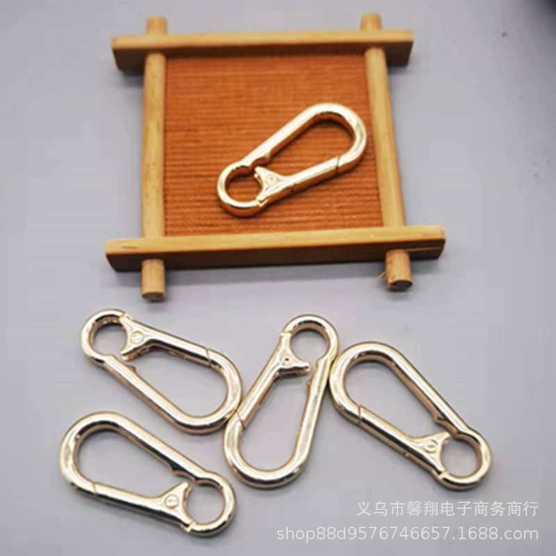 Оптовые прямые продажи, многофункциональный высококачественный карабин с пряжкой для омаров, анти-потерянный легированный металл, простой брелок для ключей творческой личности