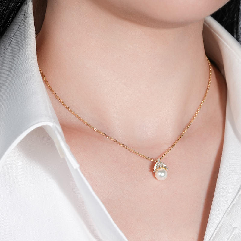 Exquisite S925 Sterling Silver Crown Pendant Necklace with Moissanite and Pearl - Fashion Jewelry Gift for Women