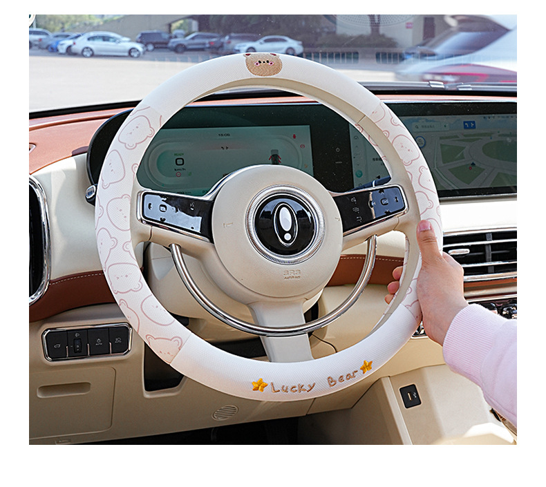 Car Steering Wheel Cover Cartoon Cute Bear and Rabbit Car Handle Cover Non-Slip and Comfortable Four-Season Universal Car Steering Wheel Cover