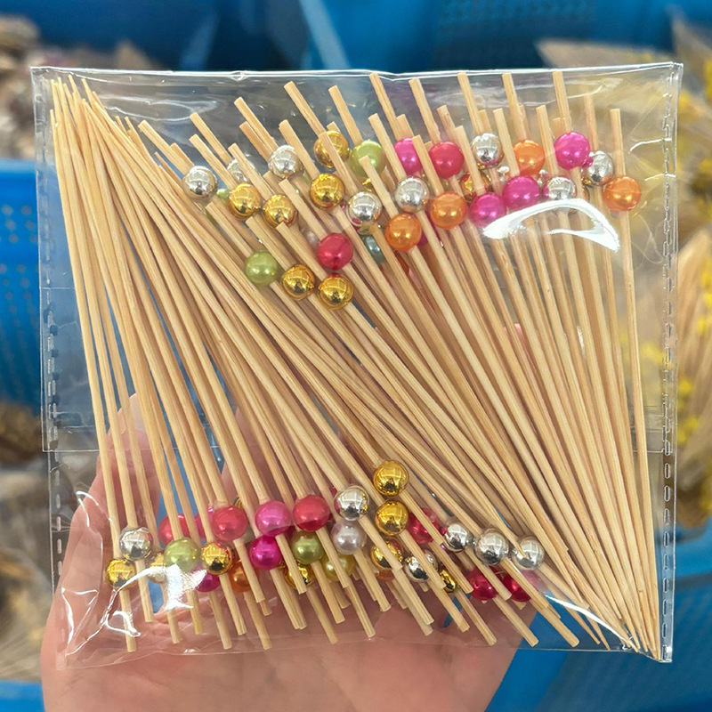 Nuevo producto decoración palo de bambú 100 piezas/paquete de fruta de dibujos animados lindo palo de bambú palo de hamburguesa palo de cóctel palo de bocadillo Amazon
