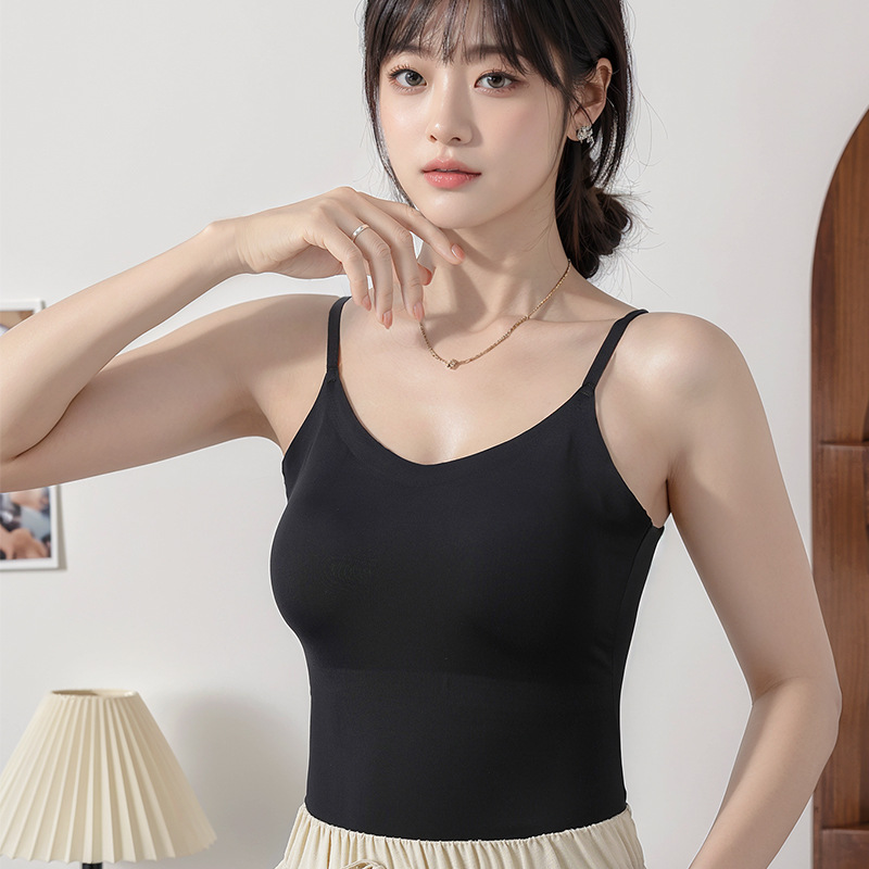 검은색