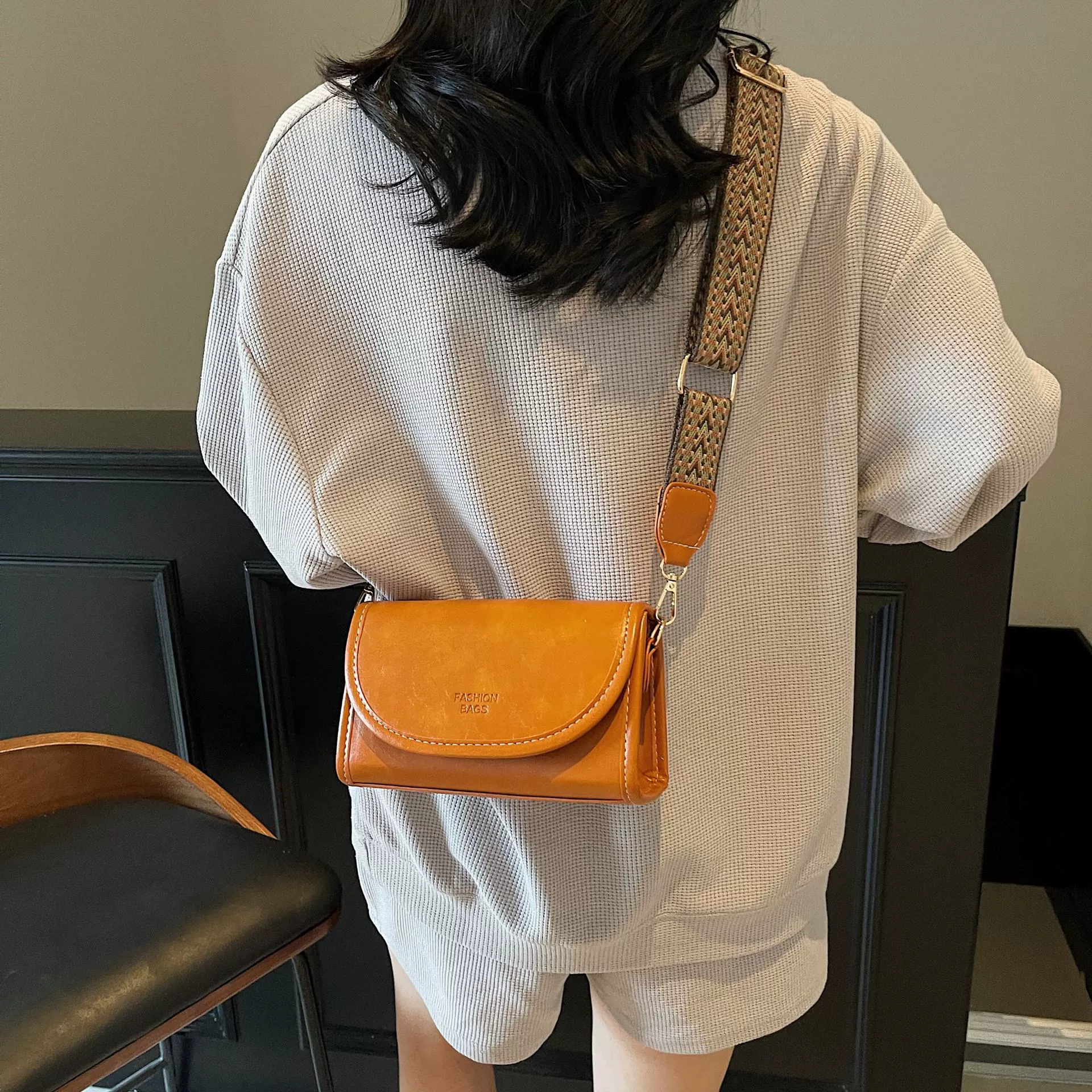 Retro small bag, shoulder bag, one-shoulder bag