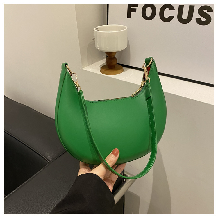 197g Weight Synthetic Leather Lining Material Sewing Thread Fashion Element Zipper Closure Type Single Shoulder Strap Strap Type Shoulder Bag Bags Type Daily Occasion Pu Leather Material Solid Color Pattern All Seasons Season Women's Gender Streetwear Style Square Shape Small Size Women's Small Pu Leather Solid Color Streetwear Sewing Thread Square Zipper Shoulder Bag 8