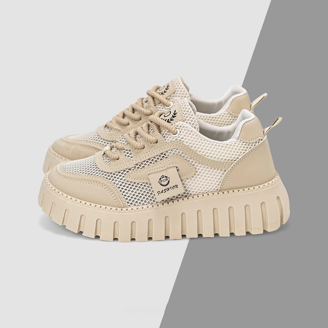 2025 zapatos de mujer de verano nuevos zapatos de red huecos transpirables para mujer, zapatos blancos de suela gruesa de todo fósforo de estilo coreano, zapatillas deportivas y de ocio