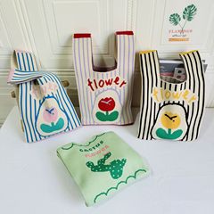 2024 Spring New Korean Style Unique Design Flower Clutch Bag Versatile Personality Shoulder Woven Bag Spring Outing Square Bag