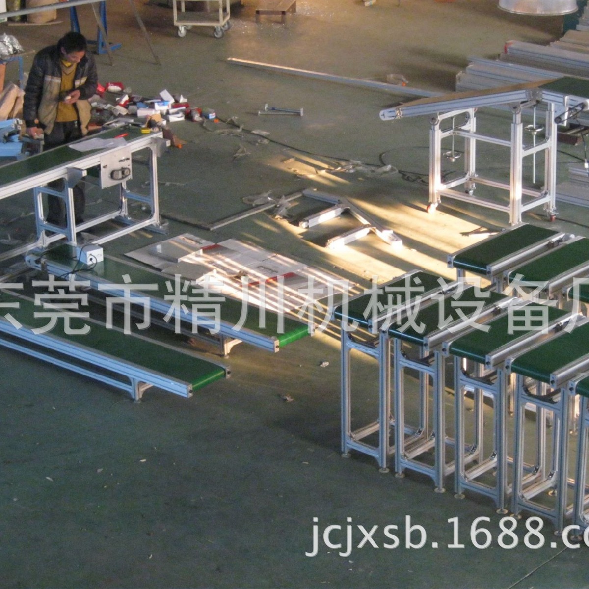 ��������ܱ߽���С�ͽ������ͻ� ��ˮ����