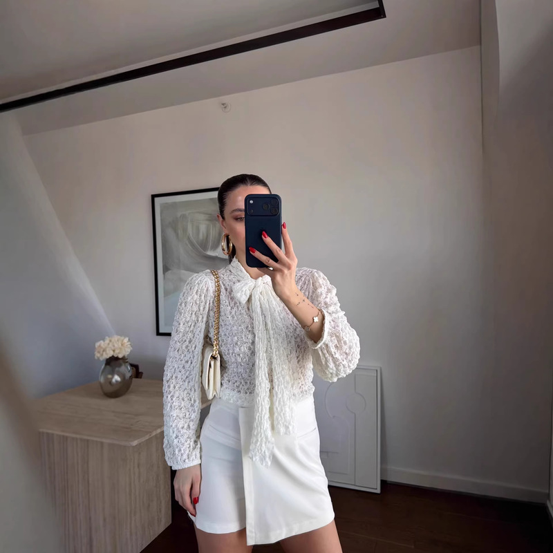 European and American Cross-Border Women's Clothing 2026 Spring Ins New Fashion Stylish Tie-Neck Long-Sleeve Slim-Fit Short Lace Blouse