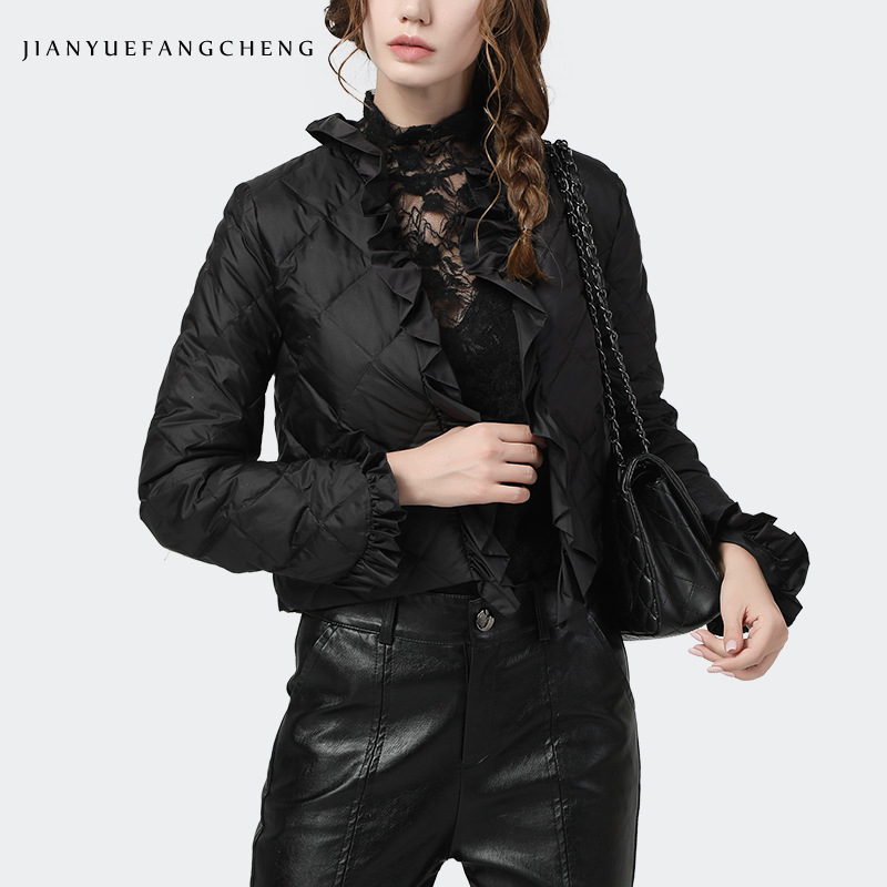 可短款羽绒服女秋冬轻薄木耳边小个子显瘦白鸭绒保暖小款外套