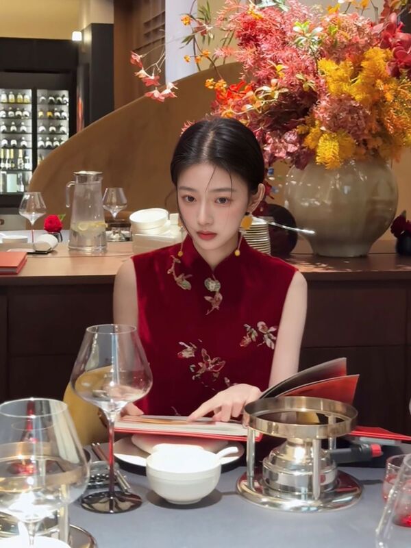 秋季新中式国风套装女红色刺绣流苏高端马甲时尚气质半身裙 N9024|undefined