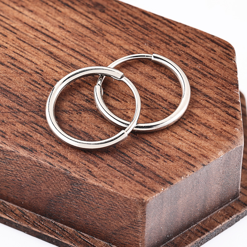 Labret piercing jewelry detail image