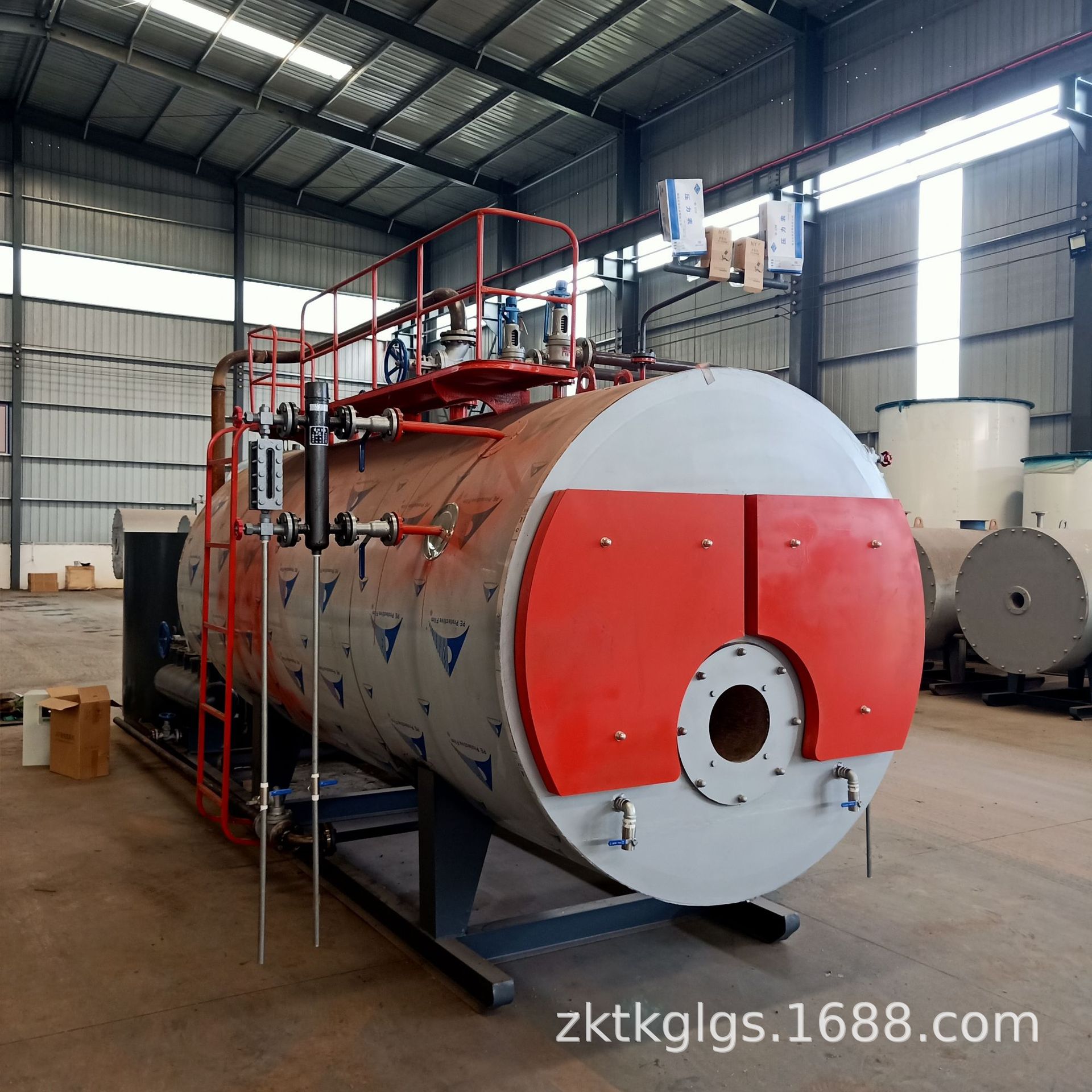 厂家供应塑料厂 橡胶厂 渔网厂用的环保油卧式燃气蒸汽锅炉价格