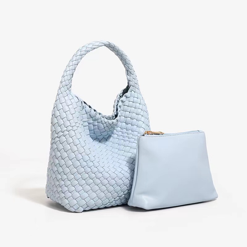 High-Quality Hand-Woven Letter Bucket Bag, Fashionable Vegetable Basket, Versatile and Large Capacity. It Feels Delicate When You Touch It High-Quality Hand-Woven Letter Bucket Bag, Fashionable Vegetable Basket, Versatile and Large Capacity. It Feels Delicate When You Touch It