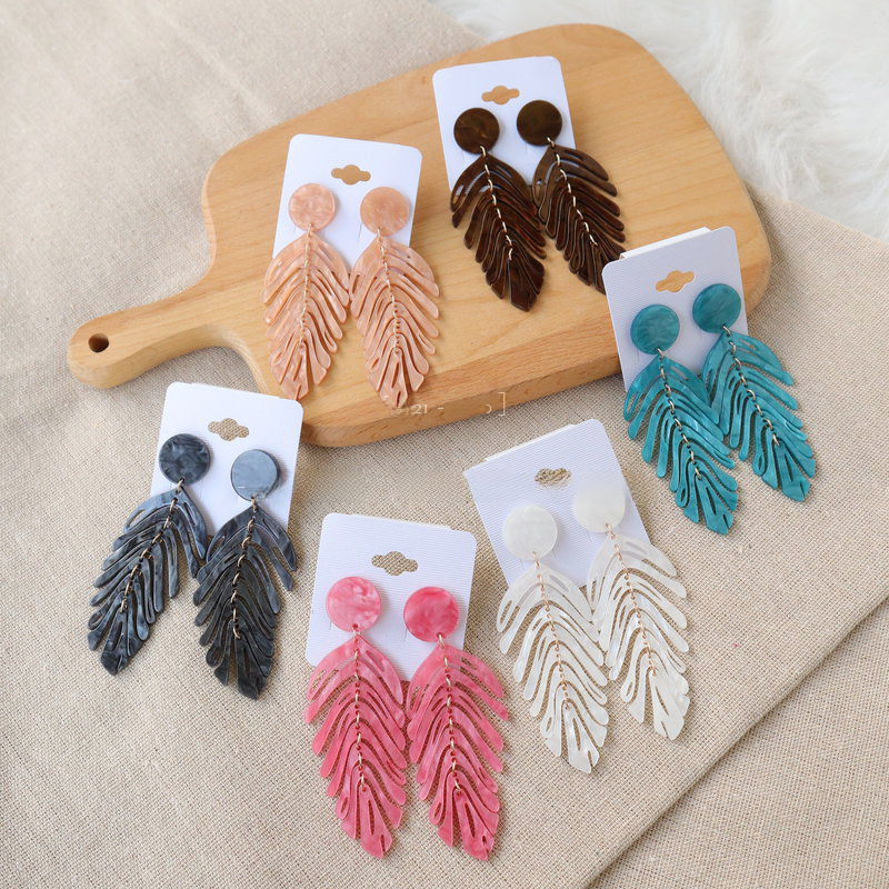 Brand retro acrylic fashionable earrings with tassels