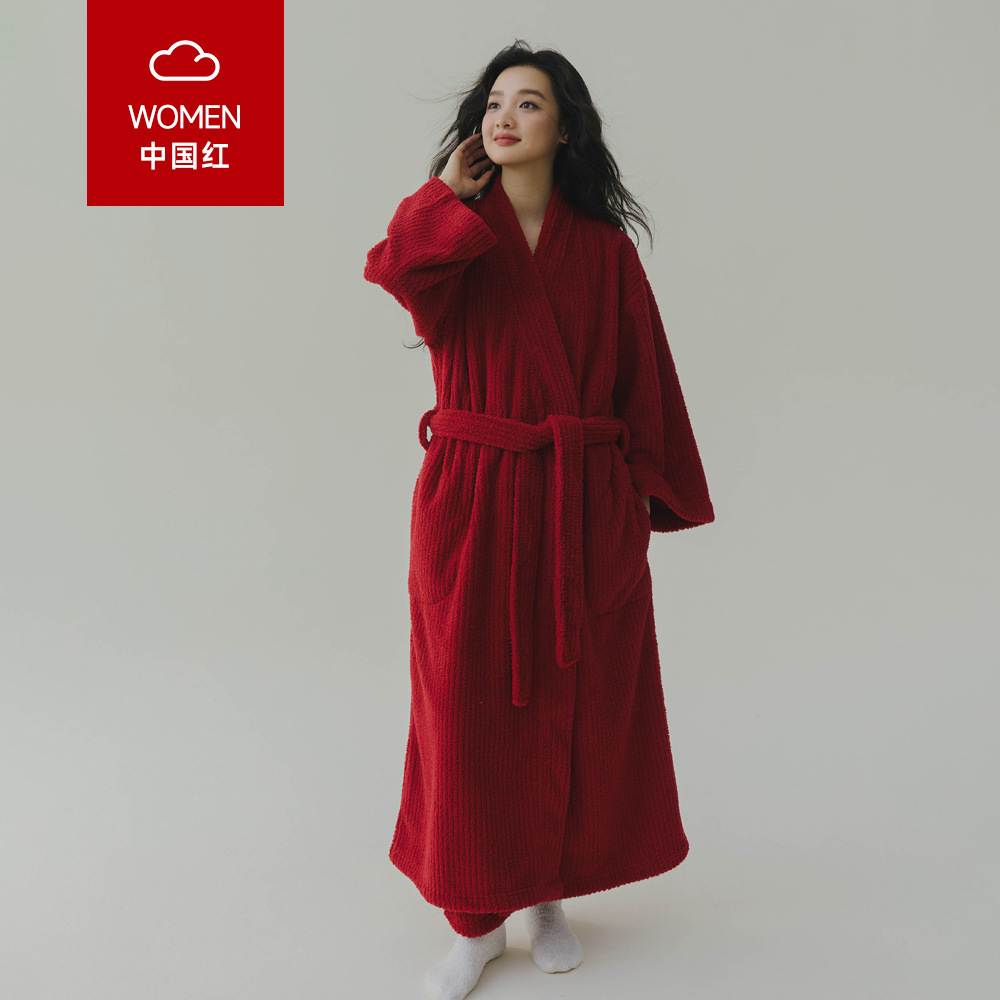 Big red nightgown + pants-women