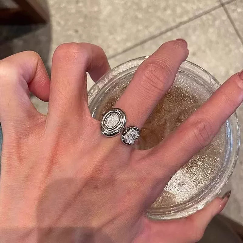 Retro ring, small design zirconium, silver 925 sample, light luxury style, high-quality style, on index finger
