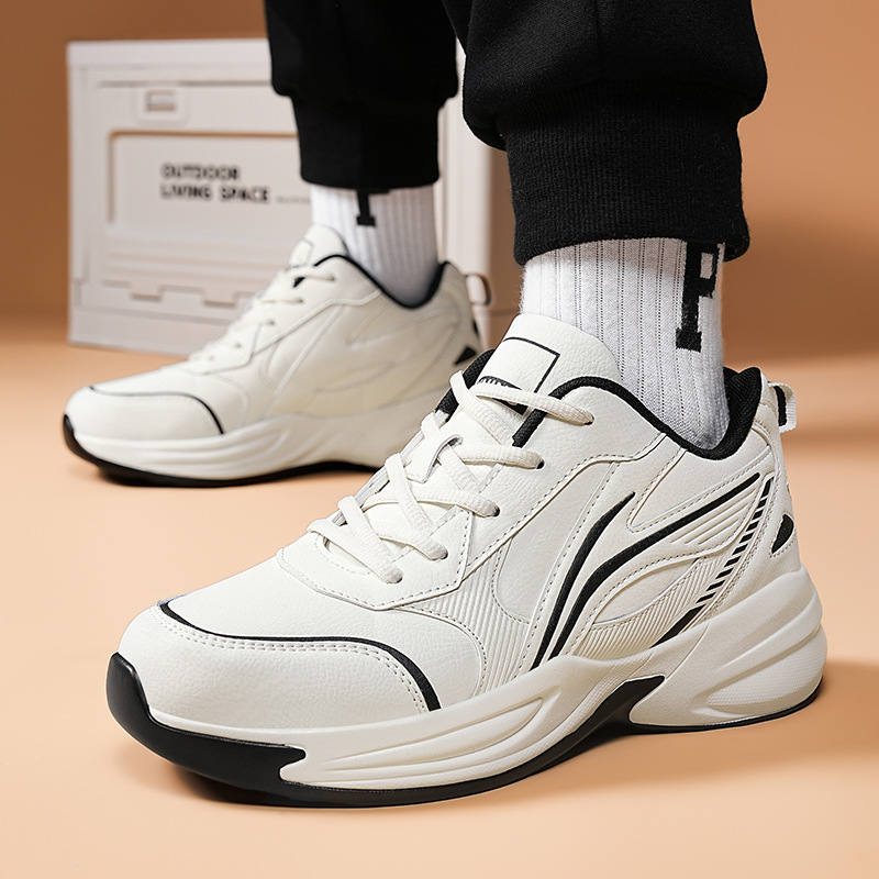 Otoño y invierno nuevos zapatos de hombre antideslizantes zapatos deportivos casuales negros de mediana edad zapatos de papá con suela suave zapatos de viaje resistentes al desgaste