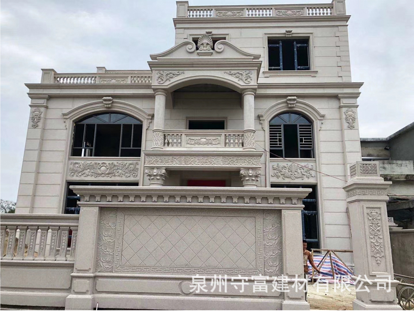 福建南安石井虾红花岗岩火烧板霞红干挂石材路沿石别墅外墙-阿里巴巴