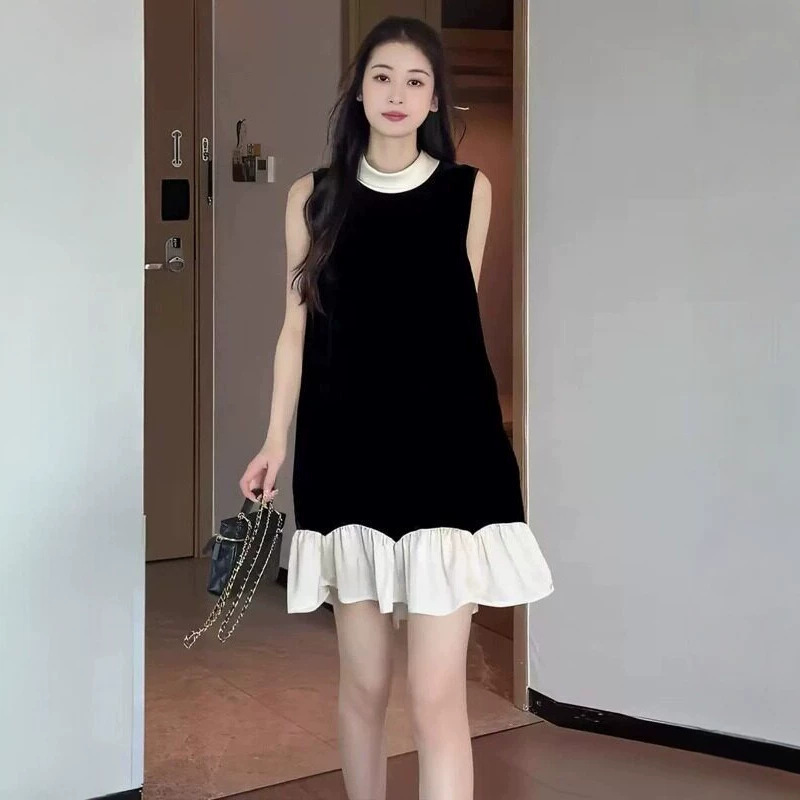 French-Style Design Black Sleeveless Velvet Dress for Women, Summer 2026 New Model with Ruffled Edges, Elegant Loose-Fitting Tank Dress French-Style Design Black Sleeveless Velvet Dress for Women, Summer 2026 New Model with Ruffled Edges, Elegant Loose-Fitting Tank Dress
