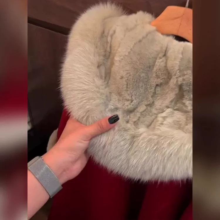 Милое зимнее цветное шерстяное пальто