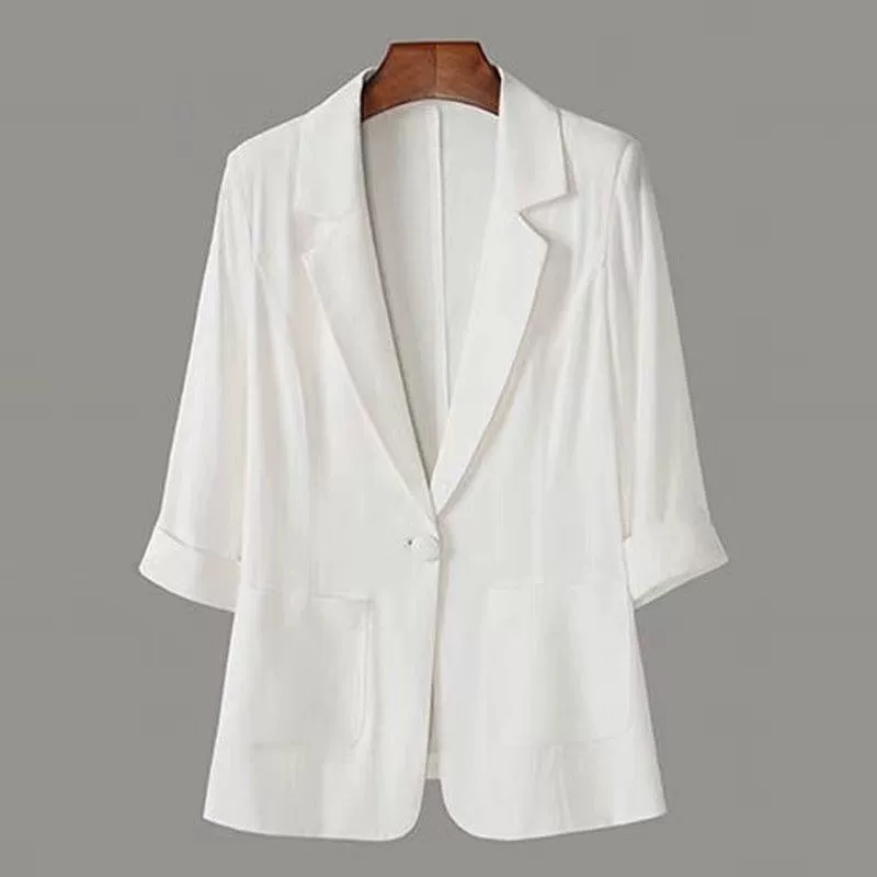 Short fitted jacket, Korean style, bright catchy style