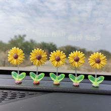 汽车新款摇头向日葵摆件网红可爱花朵太阳用品女士中控台装饰车载