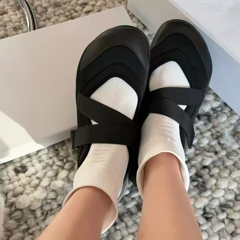 2026 New Cross-Border Round-Toe Versatile White Shoes for Women, Popular Autumn Shallow Mary Jane Shoes, Low-Top Sneakers 2026 New Cross-Border Round-Toe Versatile White Shoes for Women, Popular Autumn Shallow Mary Jane Shoes, Low-Top Sneakers
