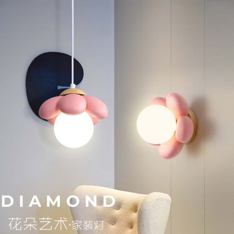 Tarjeta de lámpara de pared de viento para niños a través de lámpara de cabecera de cama de color crema flores decoración de cabecera de cama nórdica 2023 nuevo