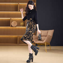 高品质大码遮肚减龄中年女秋冬配大衣半高领打底羊毛衣羊绒连衣裙