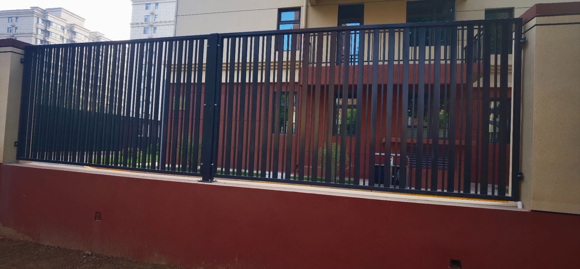 小区围墙栅栏4