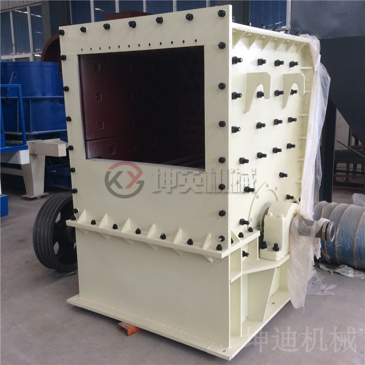 方箱破碎机 (10).jpg